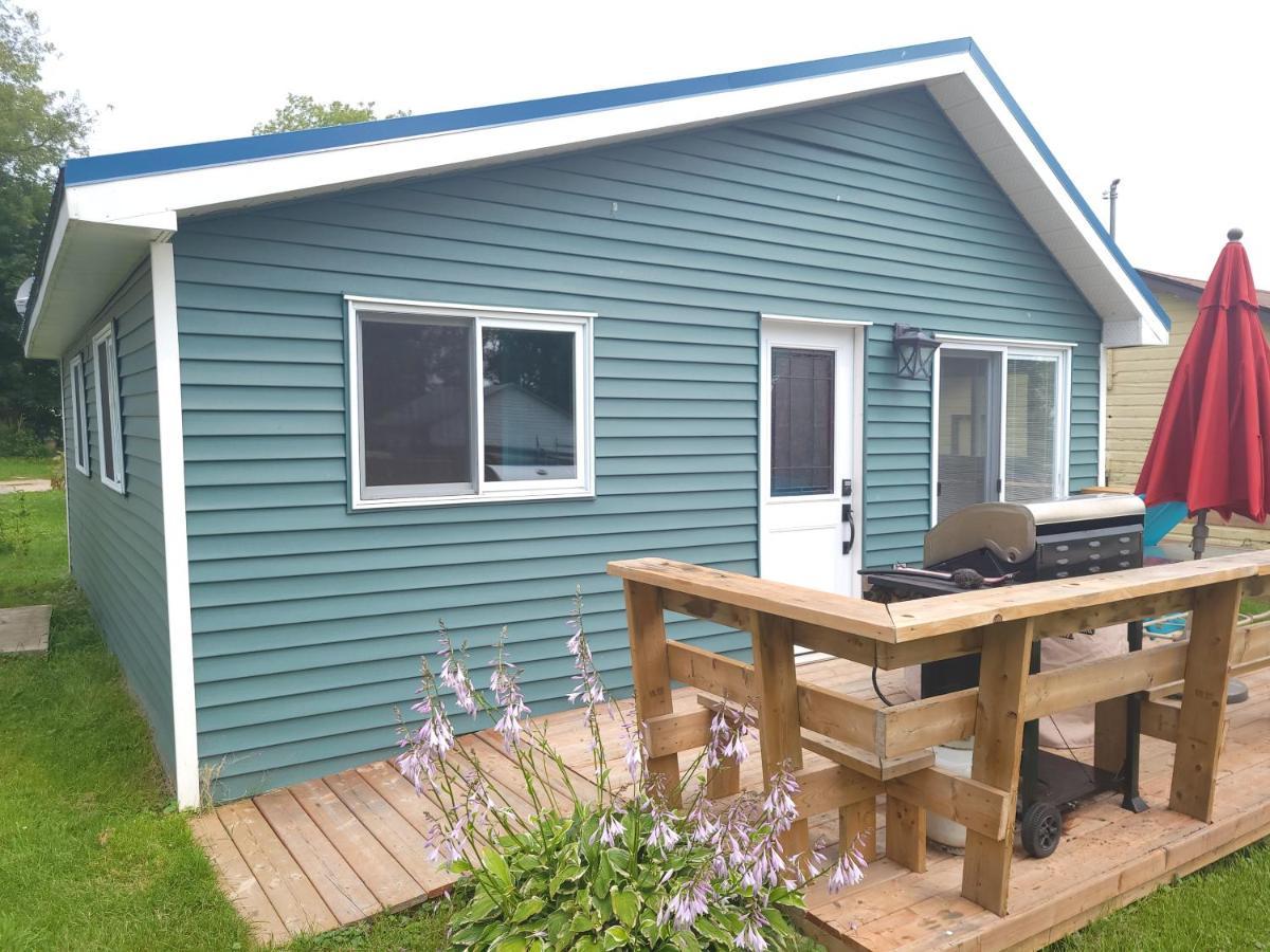 Stoneburg Cove Cottages Carrying Place Екстер'єр фото