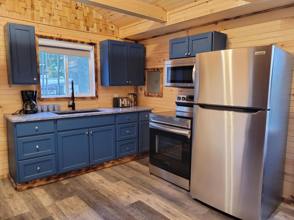 Stoneburg Cove Cottages Carrying Place Екстер'єр фото