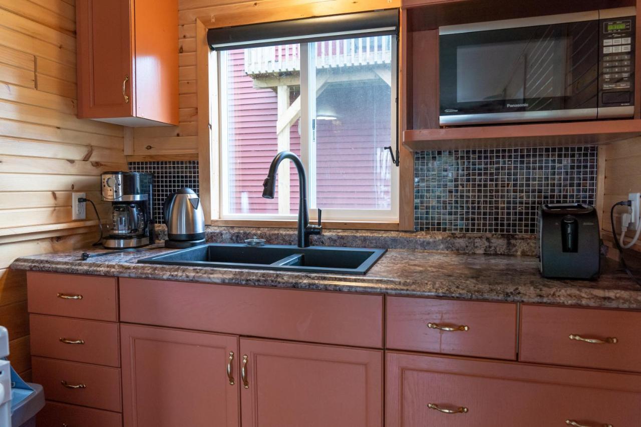 Stoneburg Cove Cottages Carrying Place Екстер'єр фото