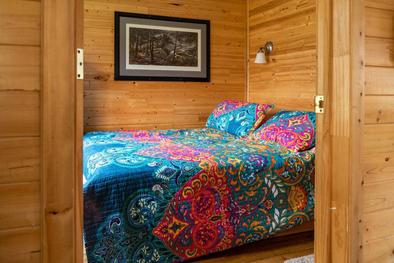 Stoneburg Cove Cottages Carrying Place Екстер'єр фото