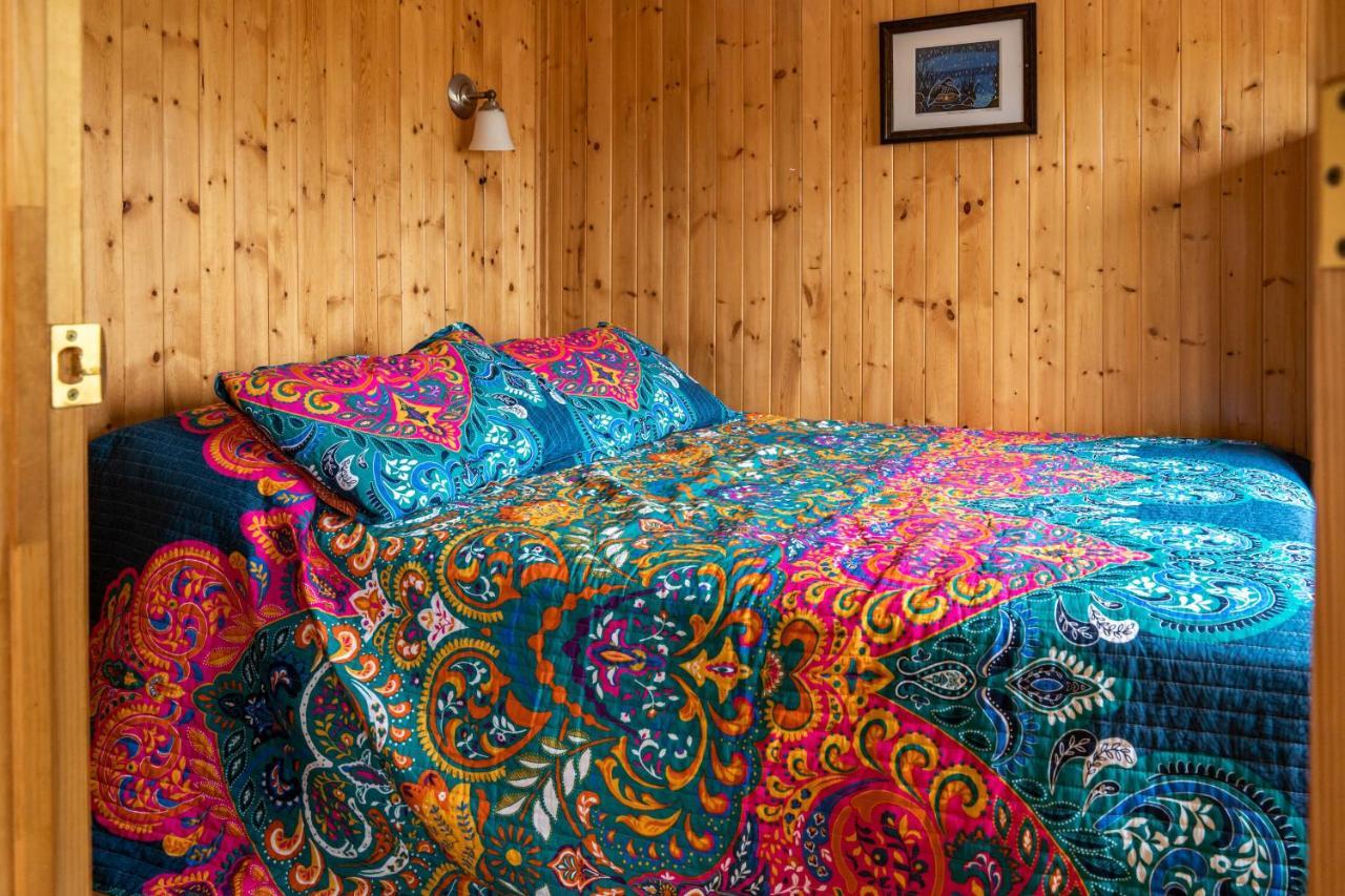 Stoneburg Cove Cottages Carrying Place Екстер'єр фото