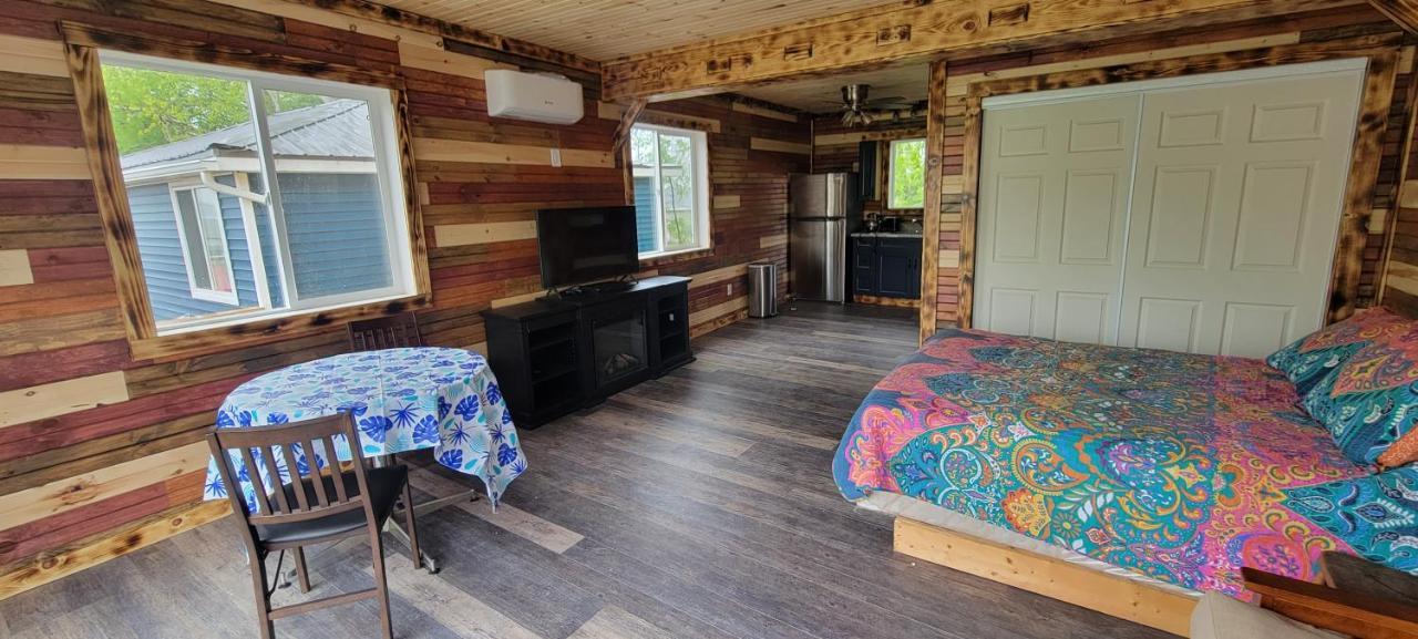 Stoneburg Cove Cottages Carrying Place Екстер'єр фото