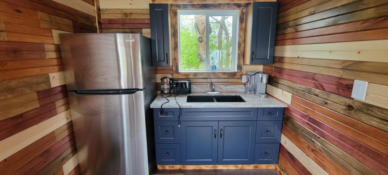 Stoneburg Cove Cottages Carrying Place Екстер'єр фото